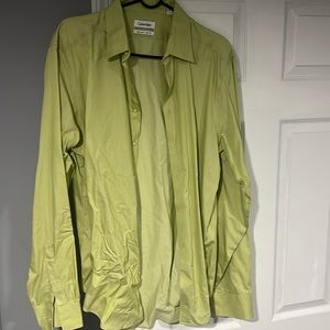 Calvin Klein men’s dress shirt Green Color size 17 36/37 size sleeve